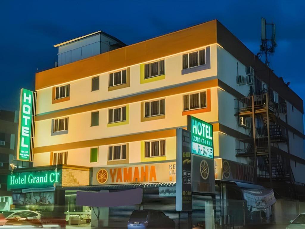 Grand Ct Hotel Malacca Eksteriør billede