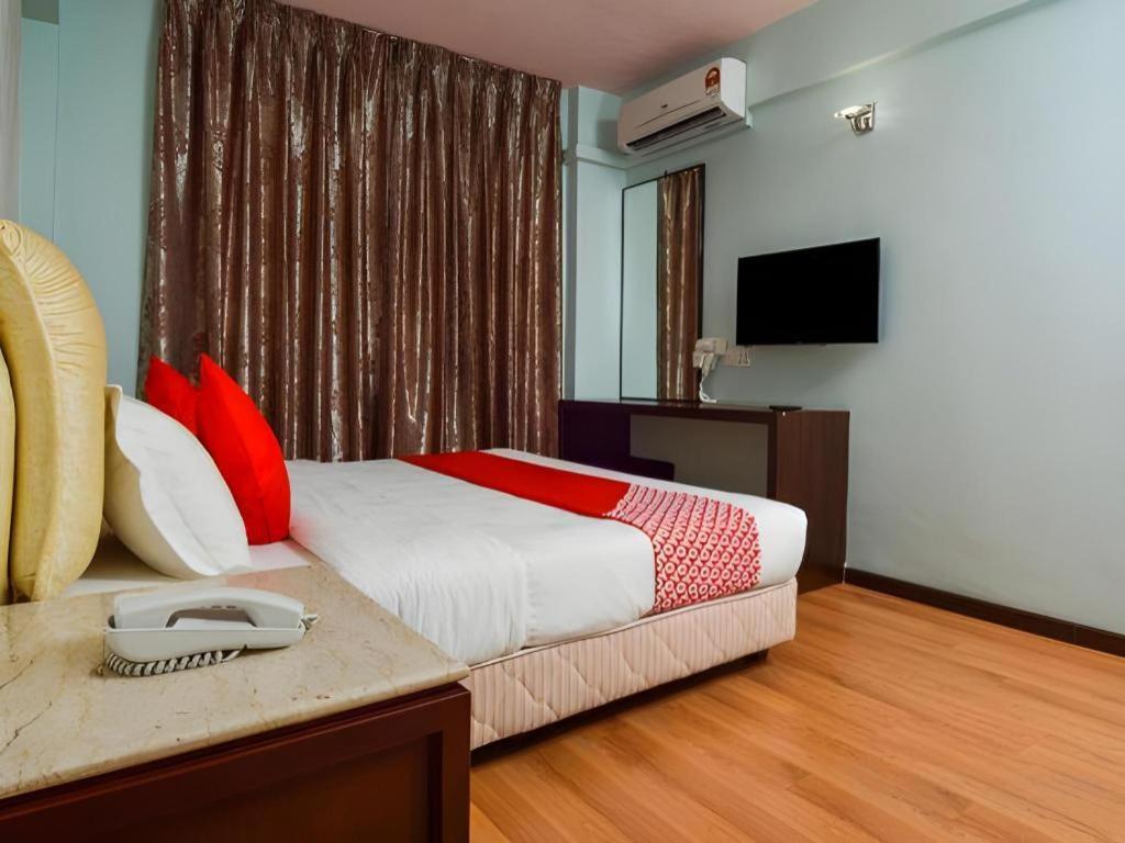 Grand Ct Hotel Malacca Eksteriør billede