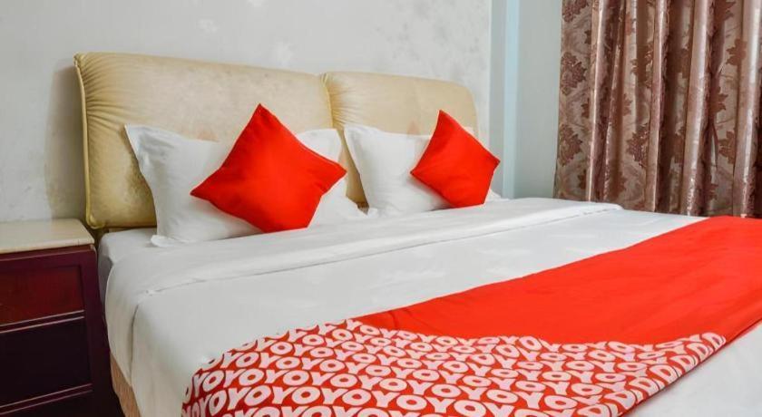 Grand Ct Hotel Malacca Eksteriør billede
