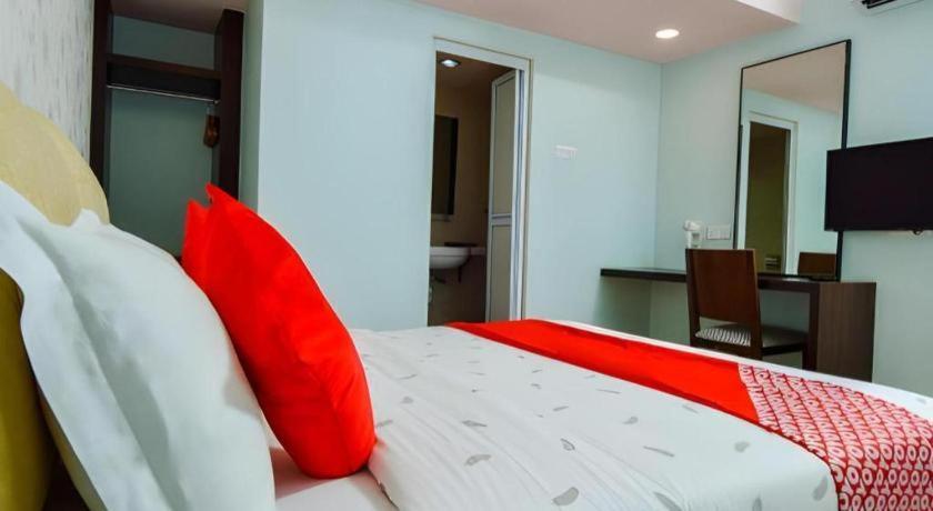 Grand Ct Hotel Malacca Eksteriør billede